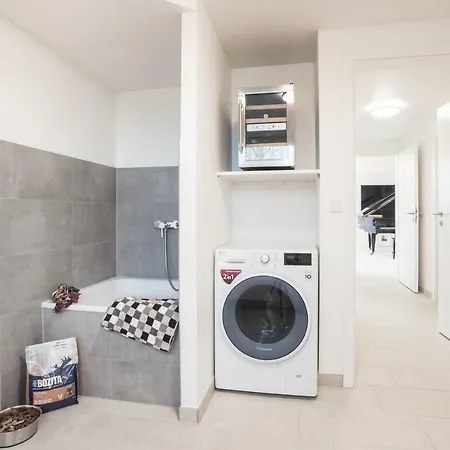 5 Sterne Villa *